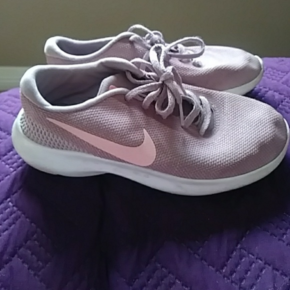 Shoes - Picture 2 of 2